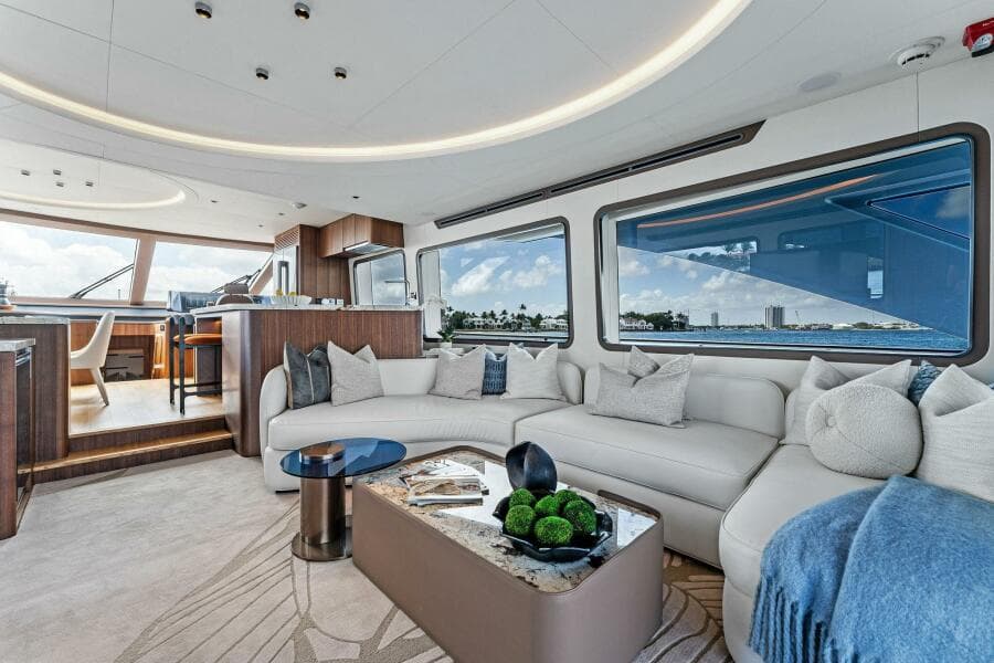 2026 Aquitalia Yachts Flybridge