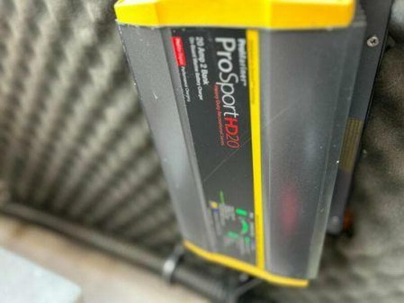 2012 Rinker 276 Captiva Cuddy