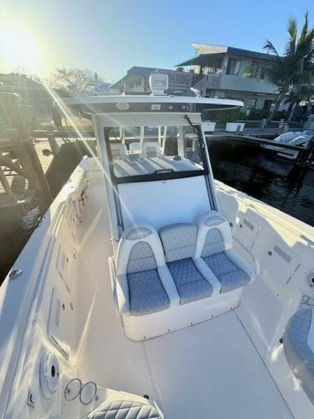 2014 Everglades 355 Center Console - Photo 16