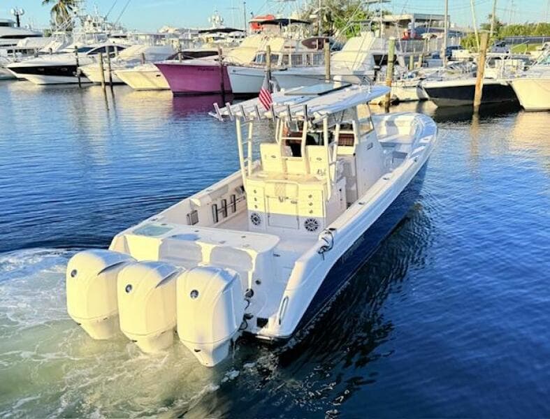 2014 Everglades 355 Center Console - Photo 5