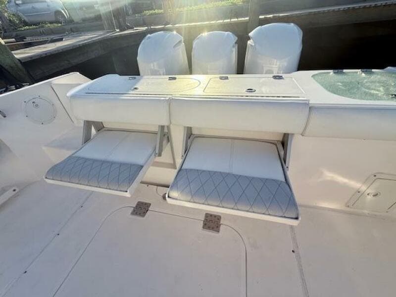 2014 Everglades 355 Center Console - Photo 28