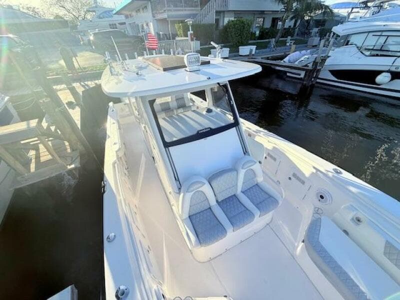 2014 Everglades 355 Center Console - Photo 15