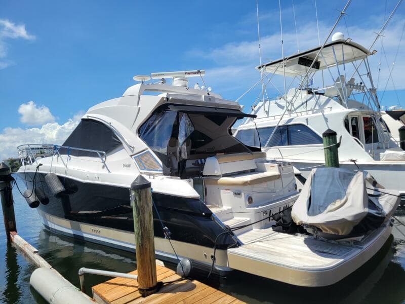 2012 Four Winns V435