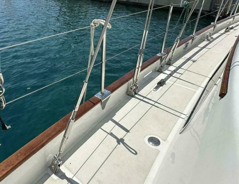 1990 Cheoy Lee Motorsailor