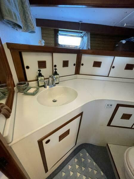 1990 Cheoy Lee Motorsailor