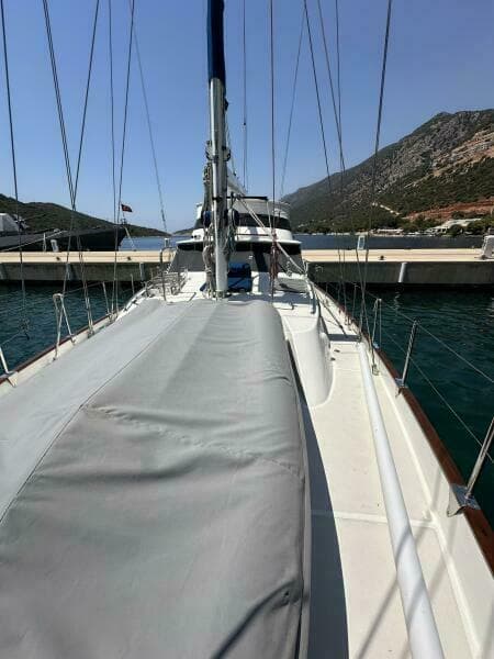 1990 Cheoy Lee Motorsailor