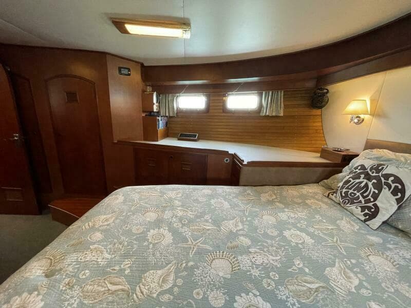 1990 Cheoy Lee Motorsailor