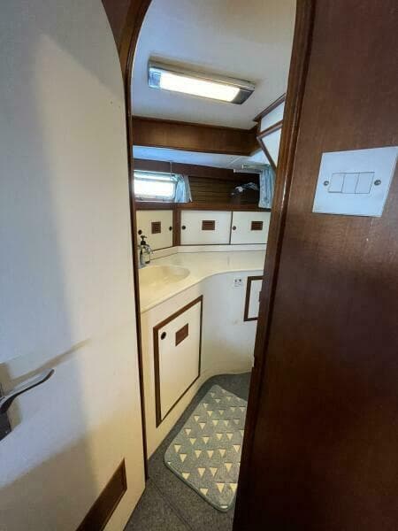 1990 Cheoy Lee Motorsailor