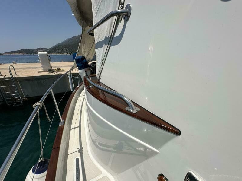 1990 Cheoy Lee Motorsailor