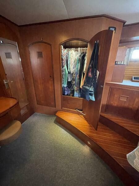 1990 Cheoy Lee Motorsailor