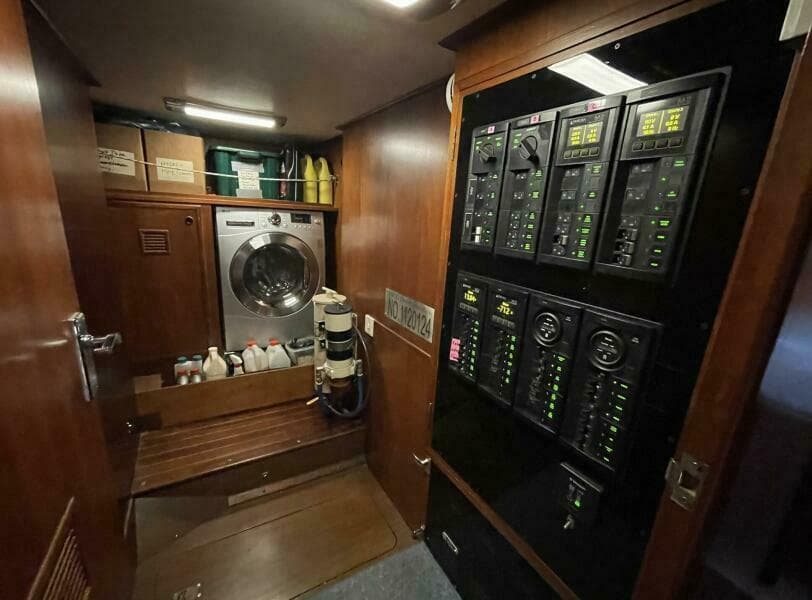 1990 Cheoy Lee Motorsailor