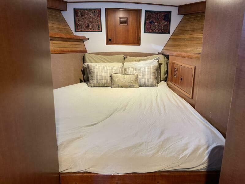 1990 Cheoy Lee Motorsailor