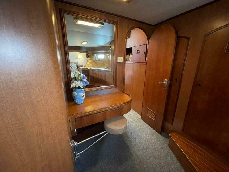 1990 Cheoy Lee Motorsailor