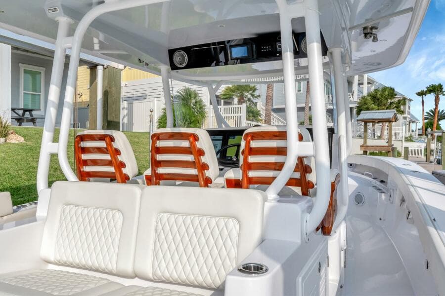 2023 Jupiter 43 Center Console "Aqua Toy"