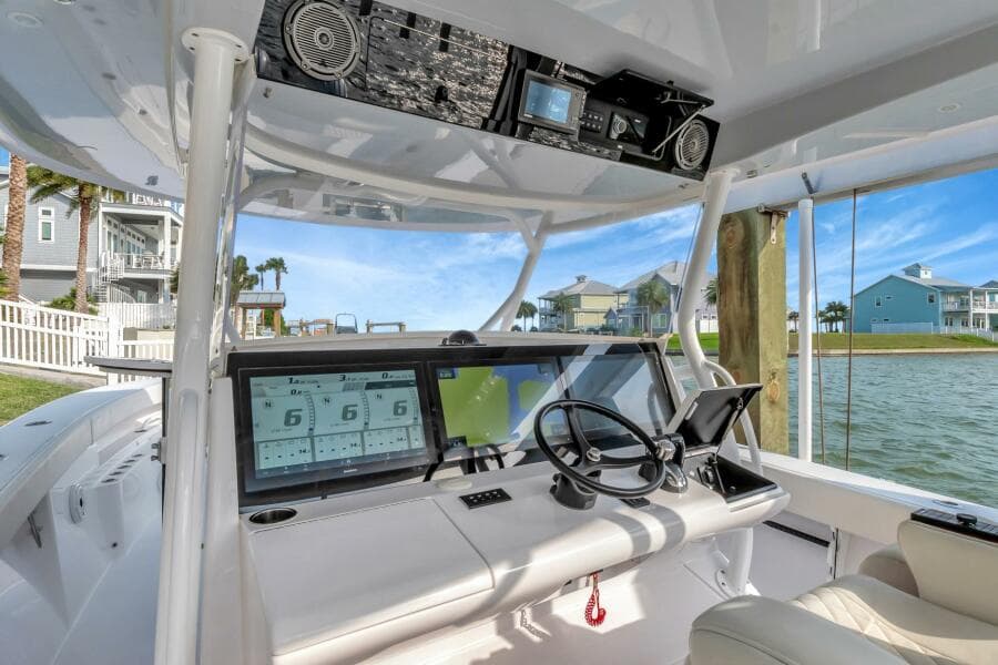 2023 Jupiter 43 Center Console "Aqua Toy"