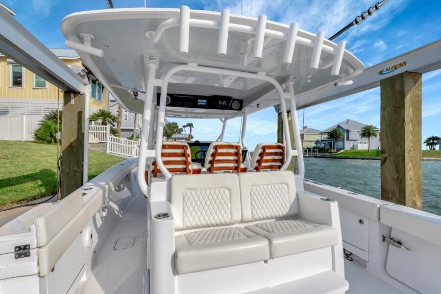 2023 Jupiter 43 Center Console "Aqua Toy"