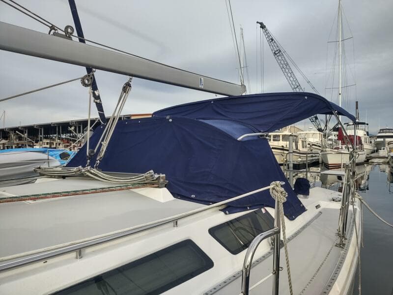 2005 Catalina 42 MKII