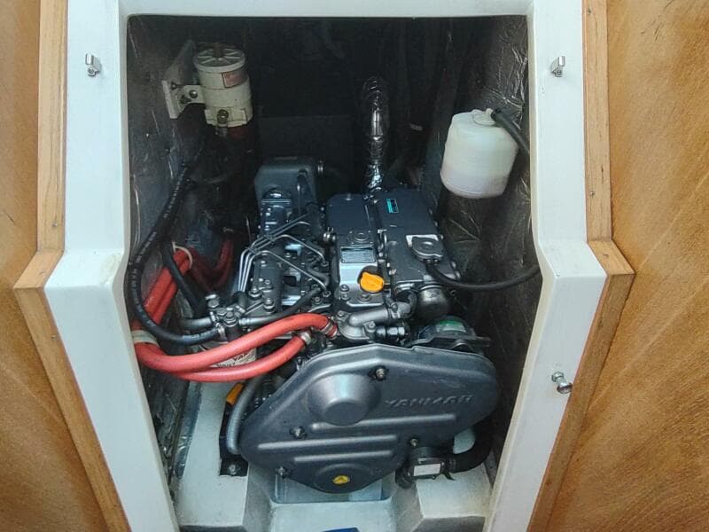 2005 Catalina 42 MKII