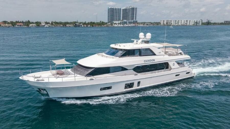 2017 Ocean Alexander 