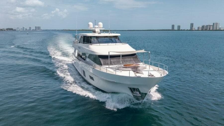 2017 Ocean Alexander 