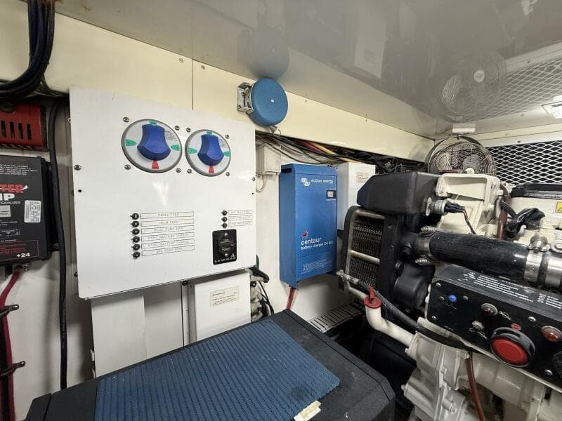 2006 Buddy Davis 48 Express PALE HORSE