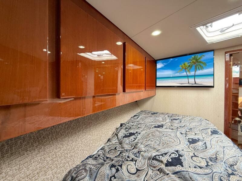 2006 Buddy Davis 48 Express PALE HORSE