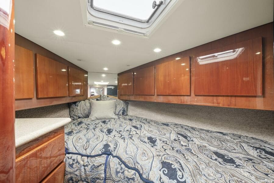 2006 Buddy Davis 48 Express PALE HORSE