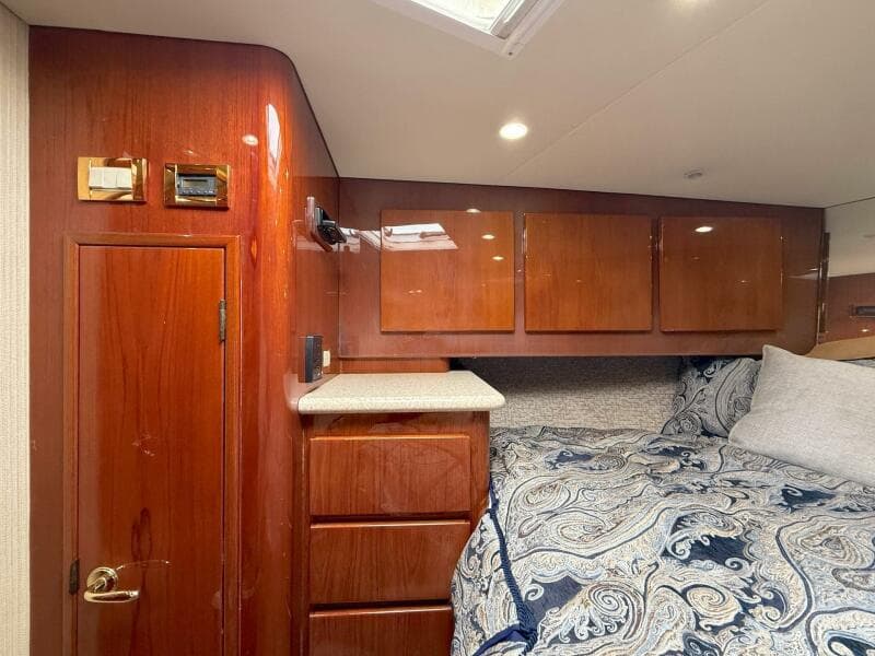 2006 Buddy Davis 48 Express PALE HORSE