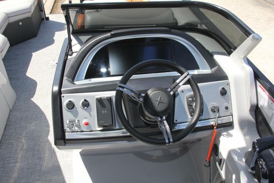 2021 Berkshire 25 Sport CL