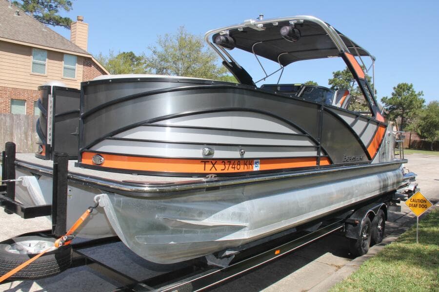 2021 Berkshire 25 Sport CL