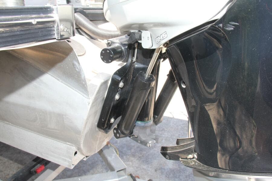 2021 Berkshire 25 Sport CL