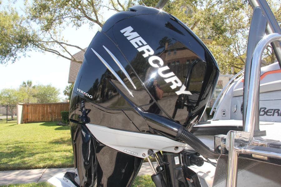 2021 Berkshire 25 Sport CL