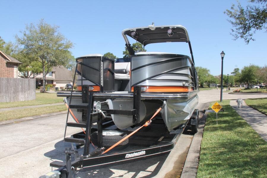 2021 Berkshire 25 Sport CL