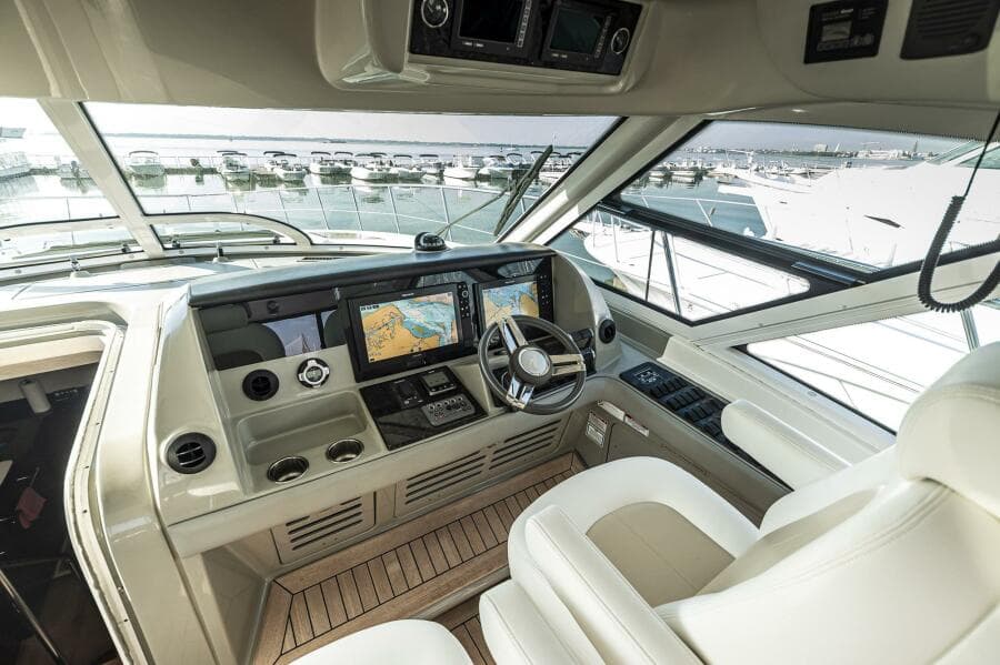 2011 Sea Ray 580 Sundancer