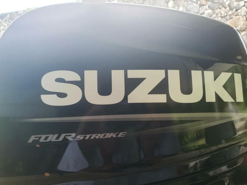 1990 Boston Whaler 130 Sport