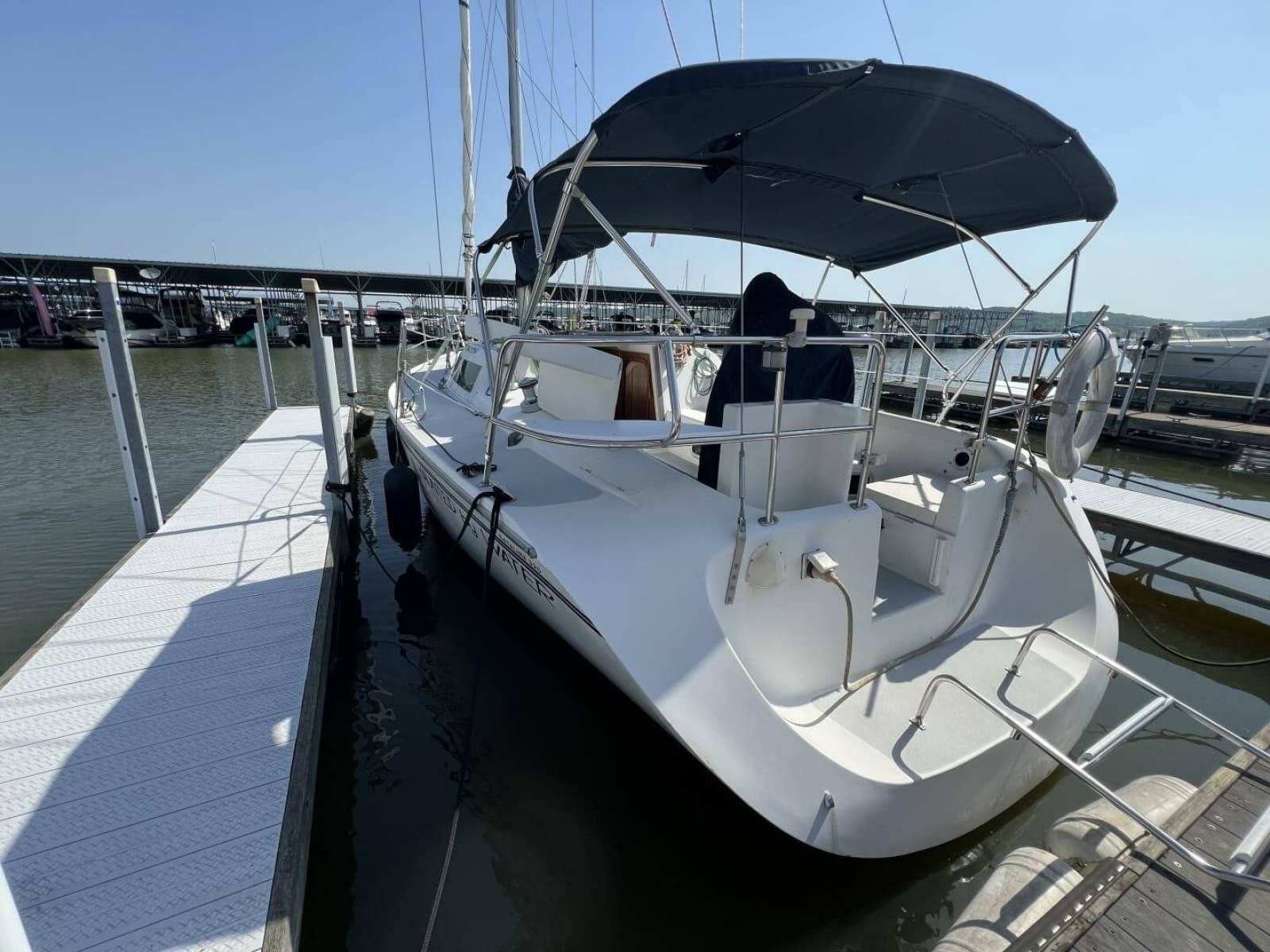 1994 Catalina 320 - Photo 1