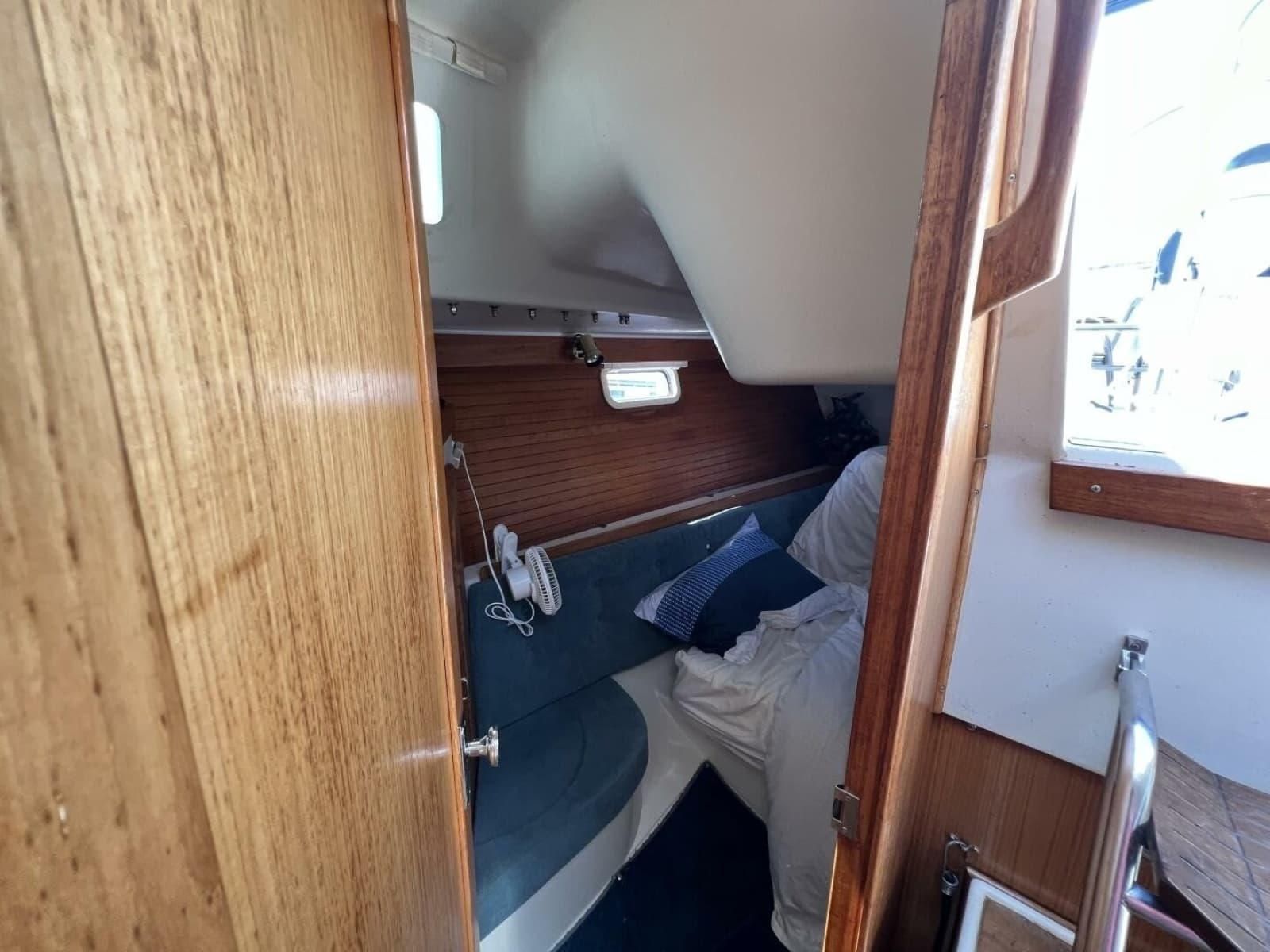 1994 Catalina 320 - Photo 32