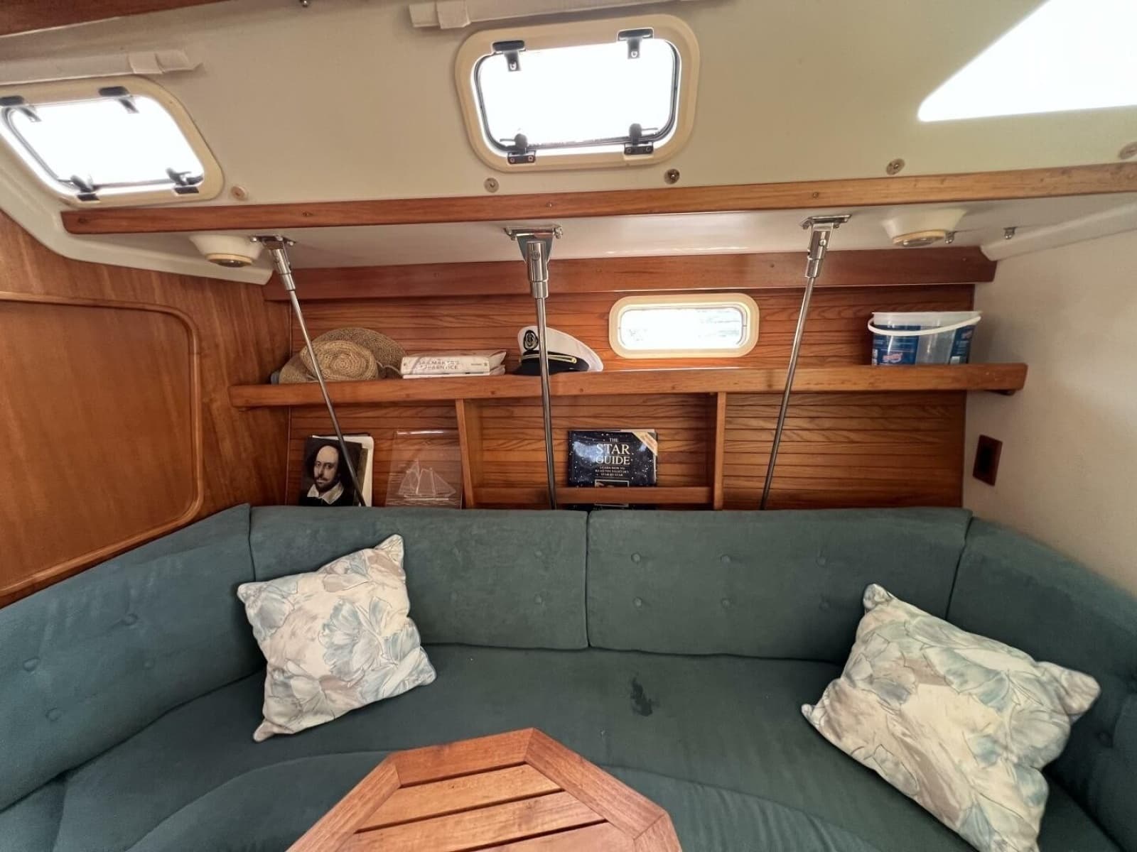 1994 Catalina 320 - Photo 44