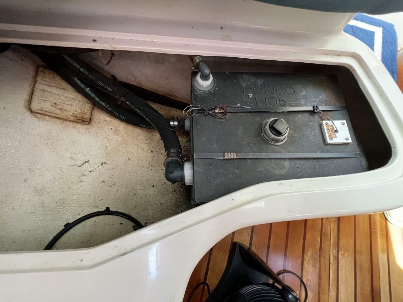 1994 Catalina 320 - Photo 61