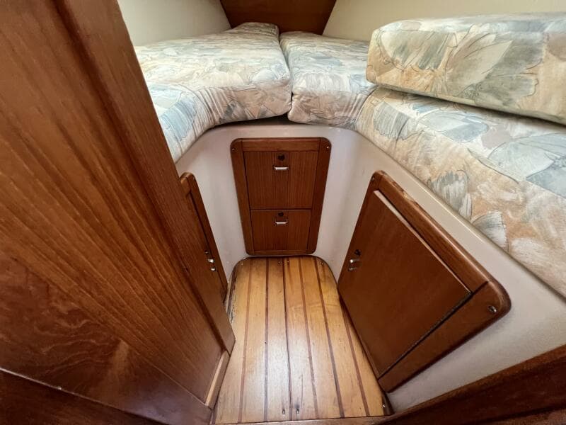 1994 Catalina 320