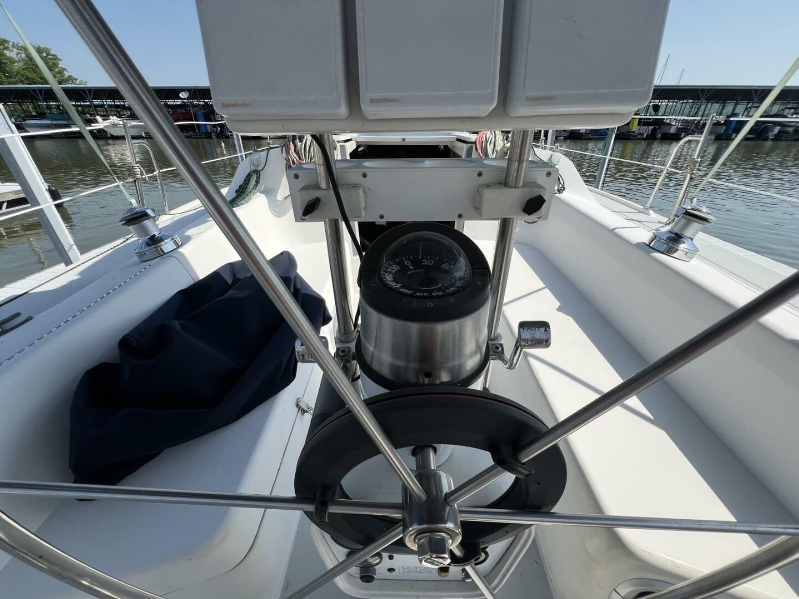 1994 Catalina 320 - Photo 14