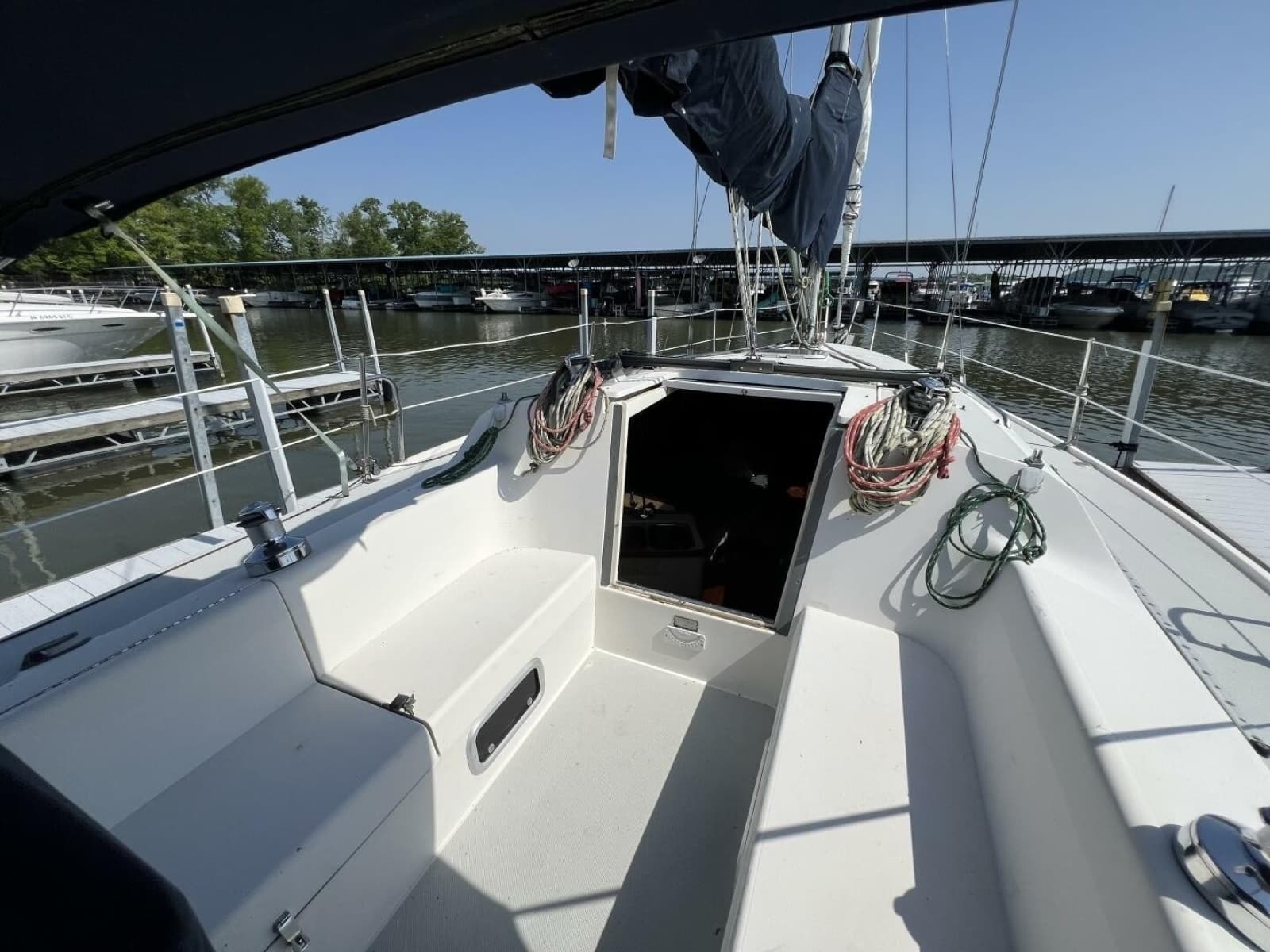 1994 Catalina 320 - Photo 9