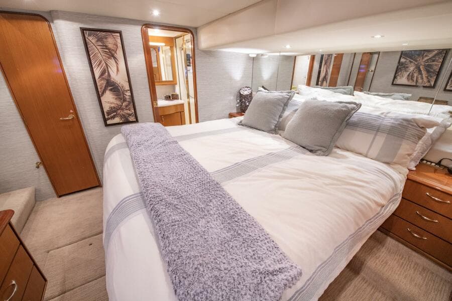 2003 Ocean Yachts 62 Super Sport EB