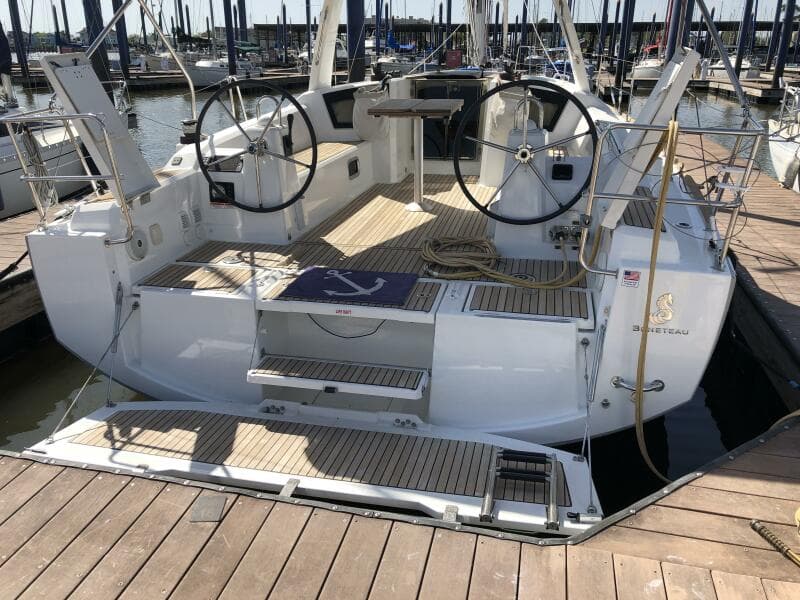 2017 Beneteau Oceanis 38 Weekender
