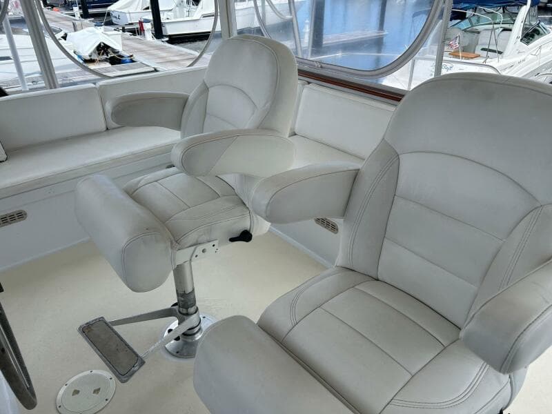 1987 Lyman-Morse Flybridge Cruiser