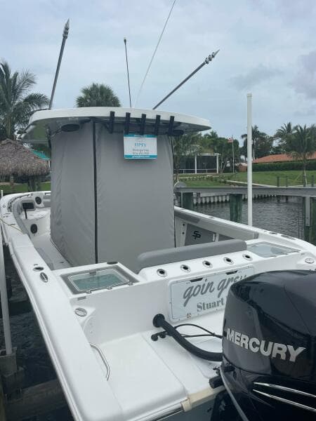 Sea Pro 320 DLX 2023- Profile