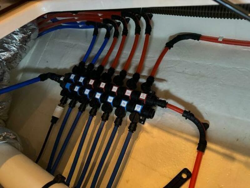 2010 Tiara Yachts 5800 Sovran