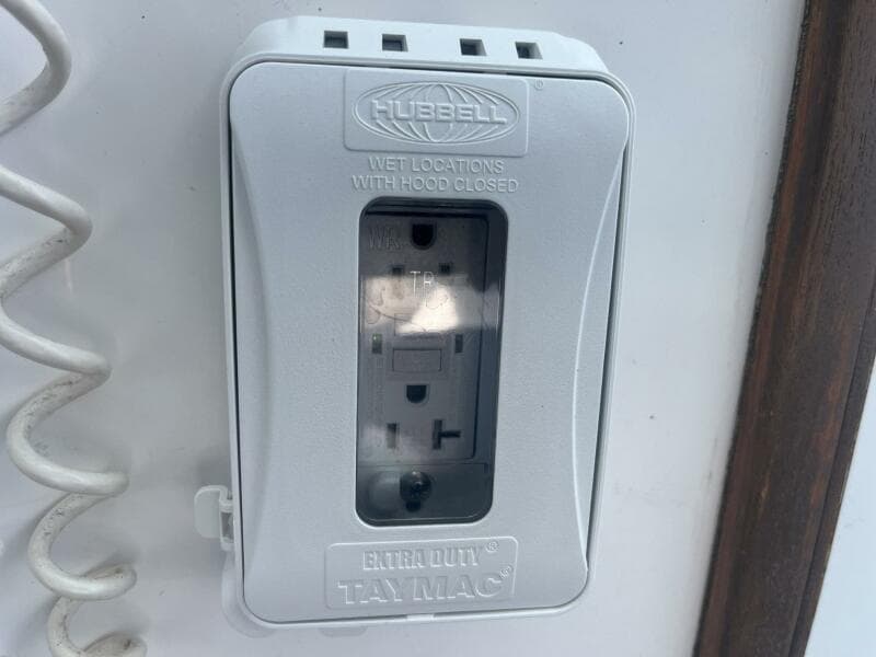 1987 Symbol 44 Sun Deck MK II