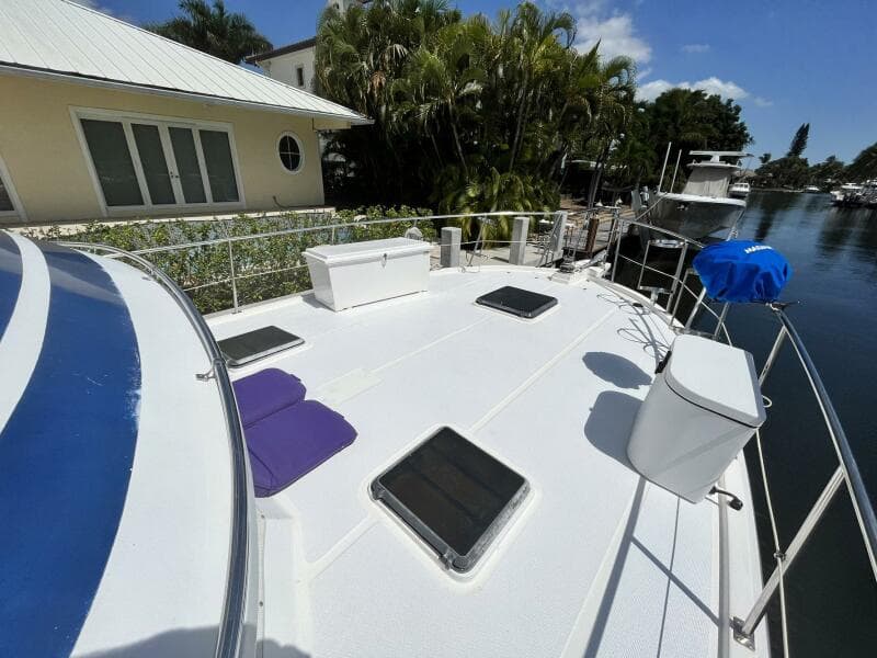 1987 Symbol 44 Sun Deck MK II