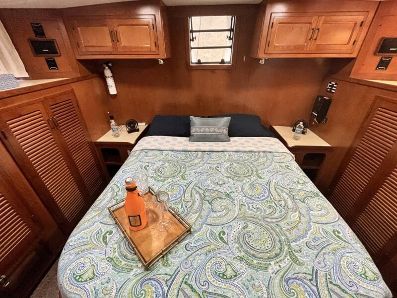 1987 Symbol 44 Sun Deck MK II